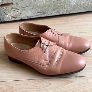 Dieppa Restrepo lace up shoe